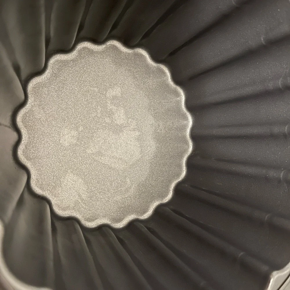 Cupcake Pan Cake Pan Non-Stick WILTON Jumbo 3D Giant Cupcakes Cup Cakes Recipe 1